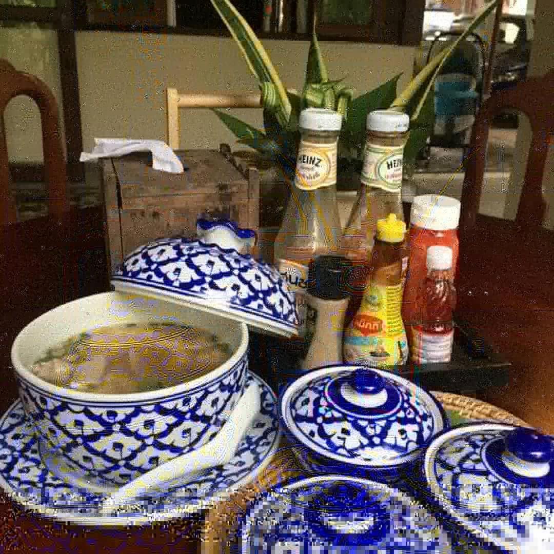 Baan Sithepaban Guesthouse Phitsanulok Exteriör bild