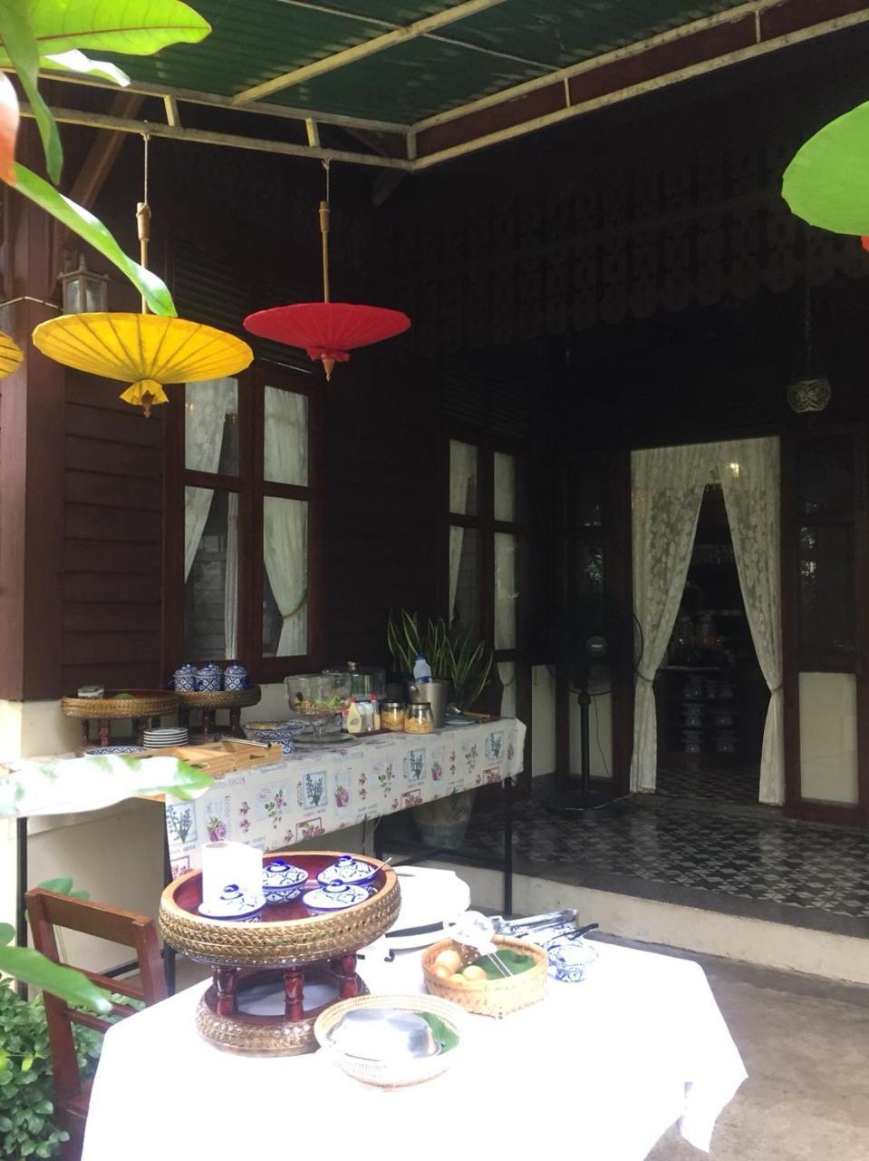 Baan Sithepaban Guesthouse Phitsanulok Exteriör bild