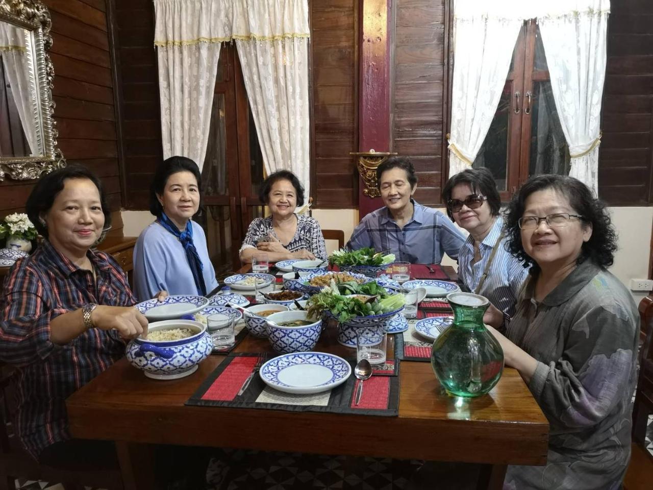 Baan Sithepaban Guesthouse Phitsanulok Exteriör bild