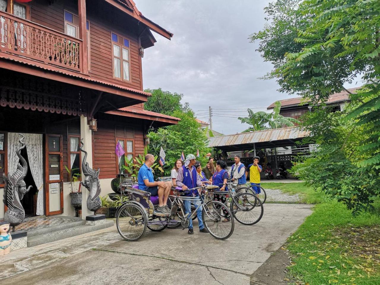 Baan Sithepaban Guesthouse Phitsanulok Exteriör bild