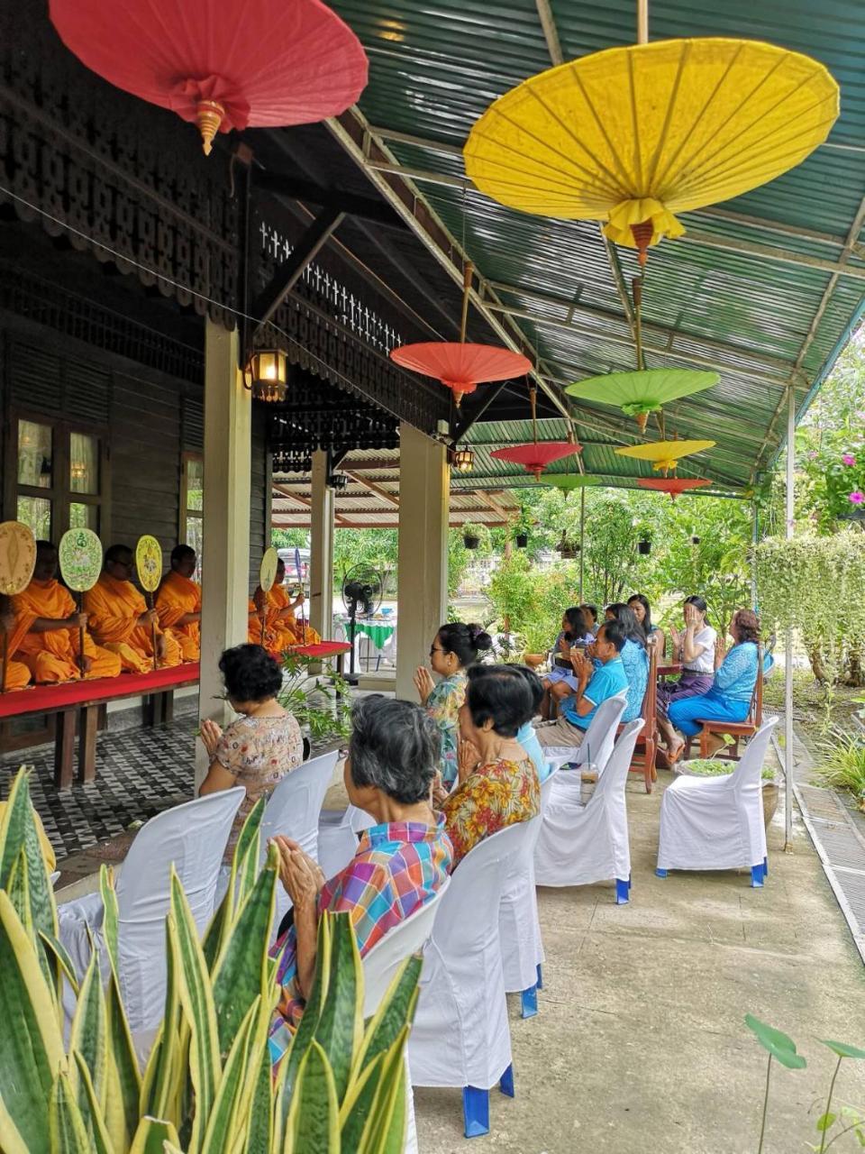 Baan Sithepaban Guesthouse Phitsanulok Exteriör bild
