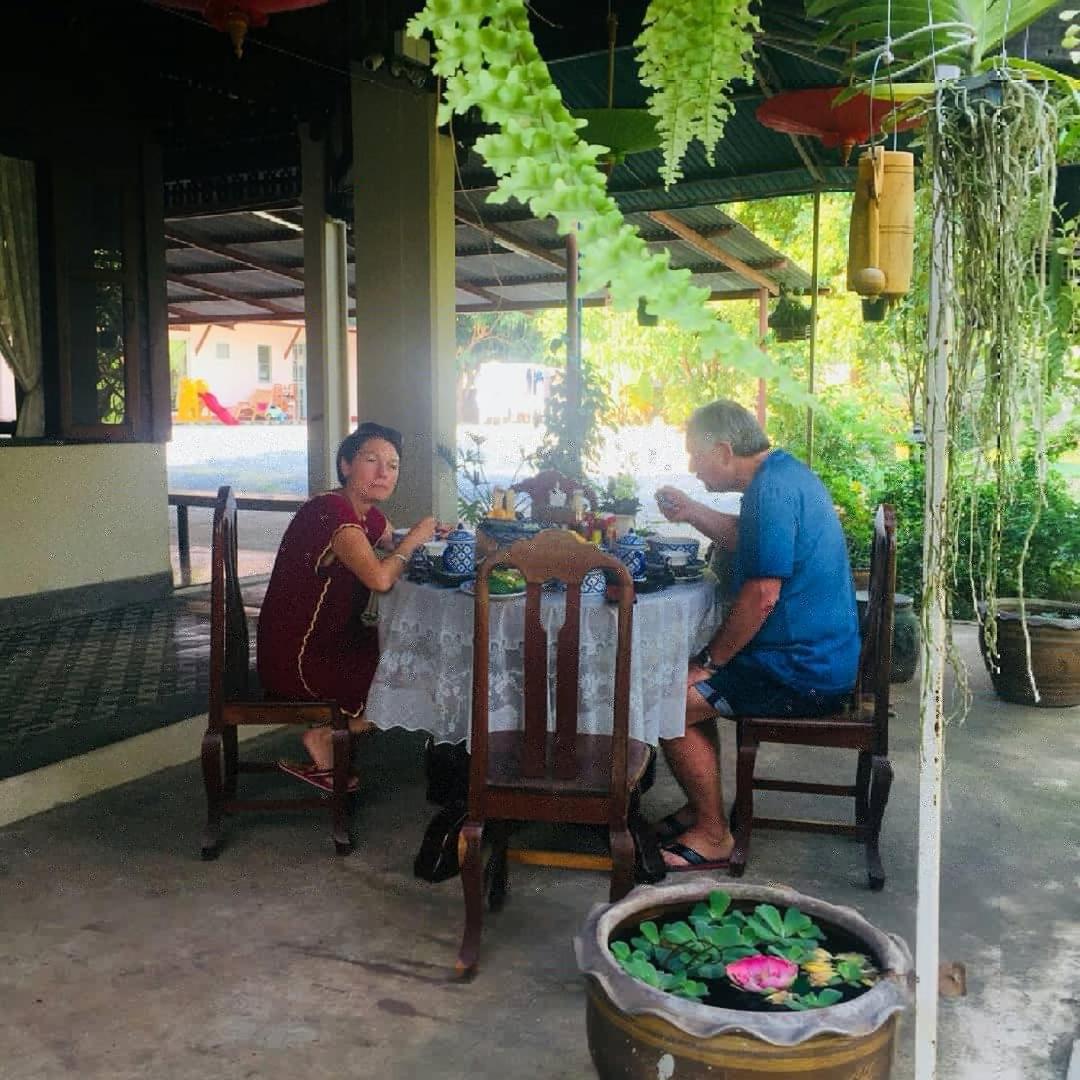 Baan Sithepaban Guesthouse Phitsanulok Exteriör bild